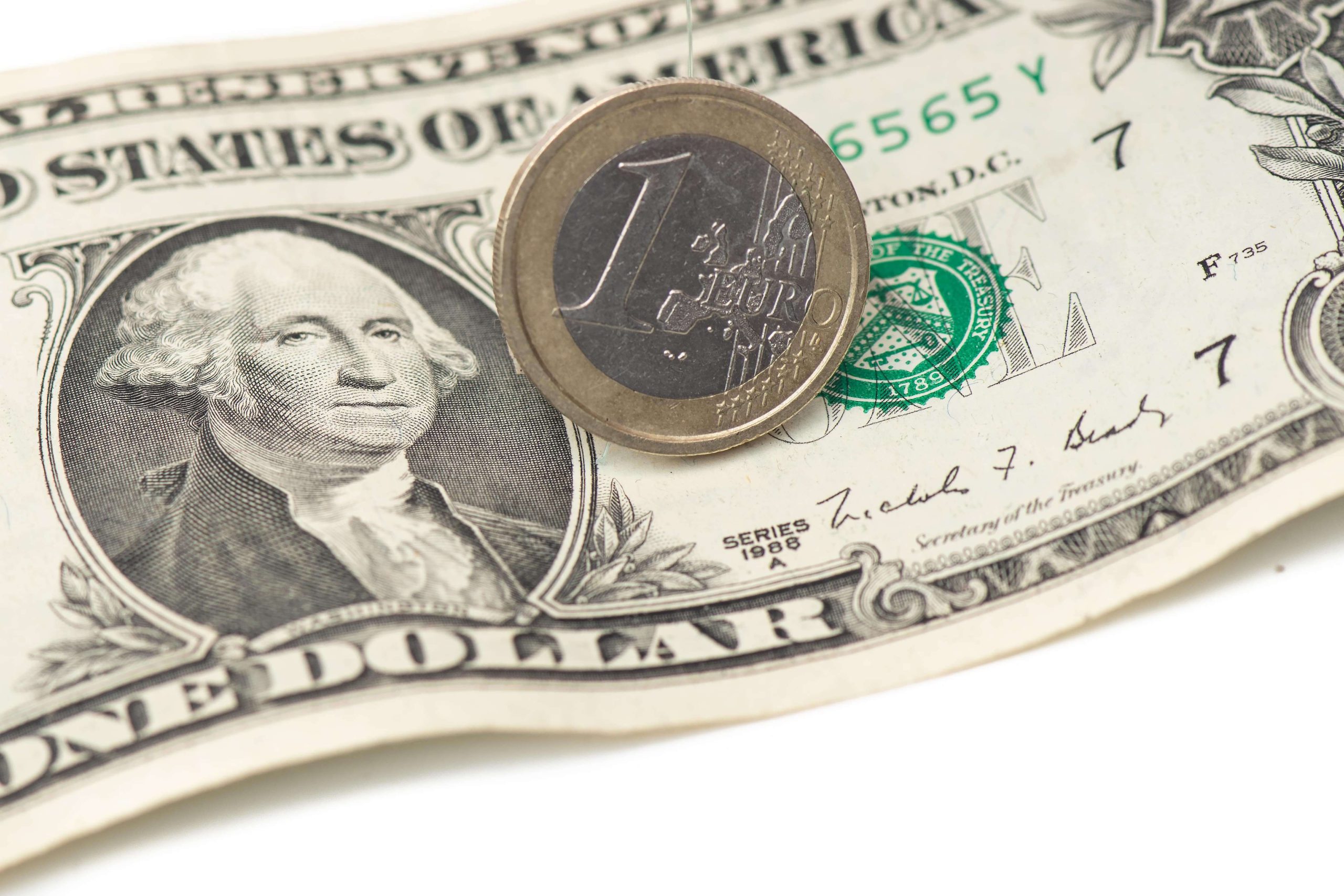 Dolar Melemah untuk Sesi ke-3