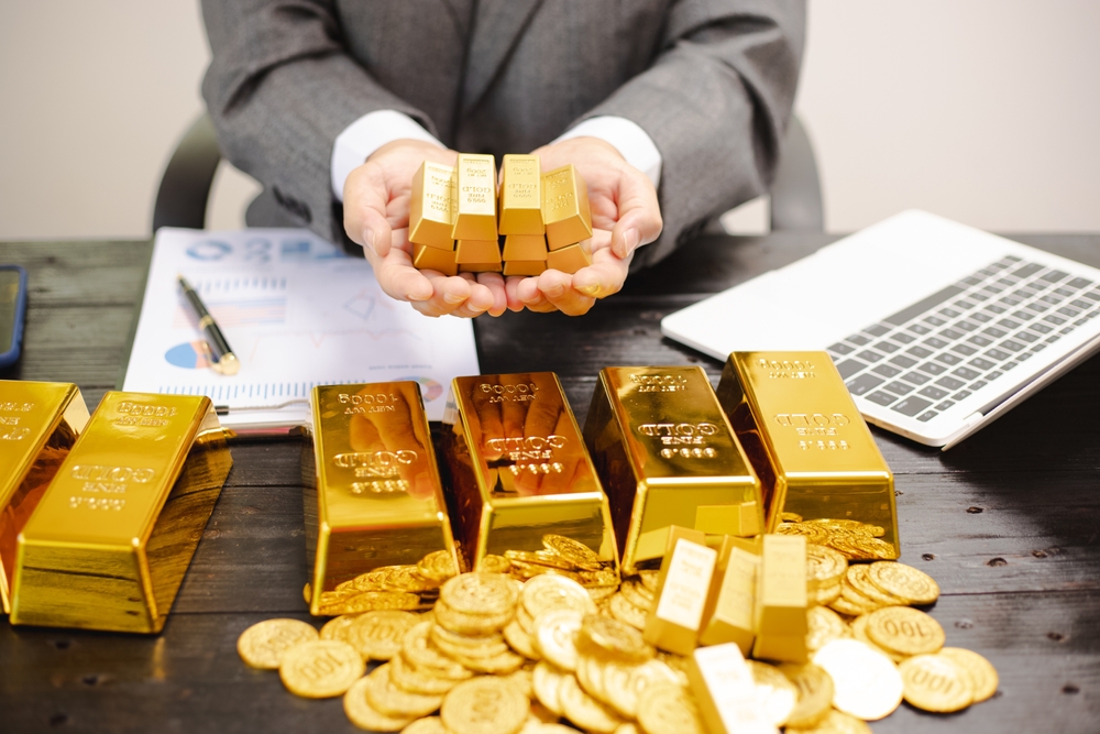 Emas Rekor Lagi, Permintaan Safe Haven Membengkak