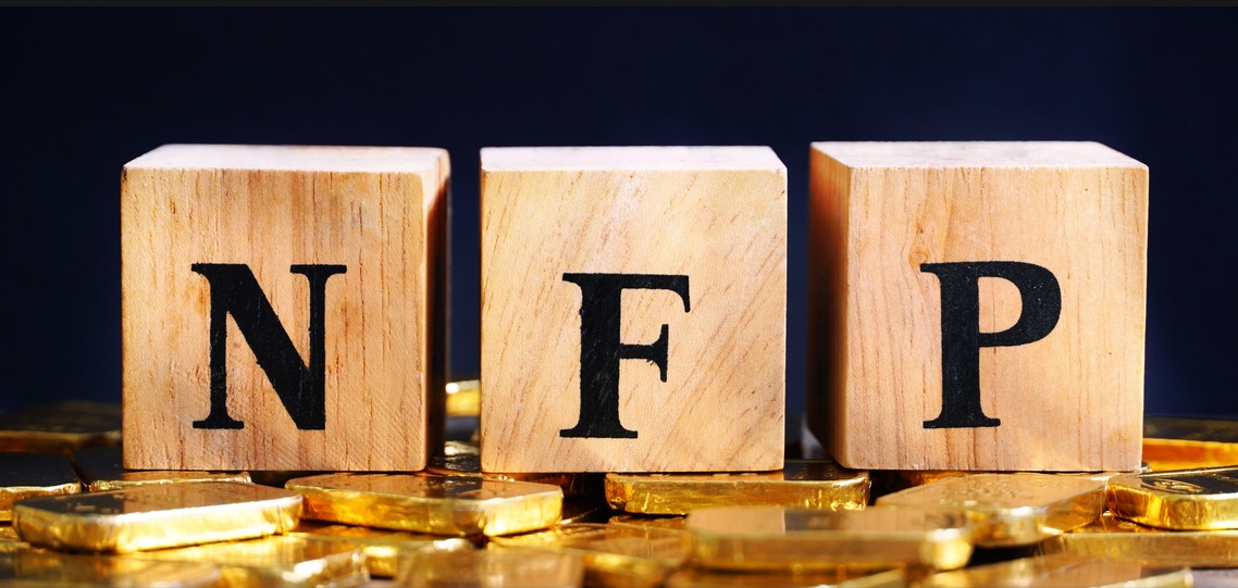 Revisi NFP Tekan Dolar, Emas Semakin On Fire!