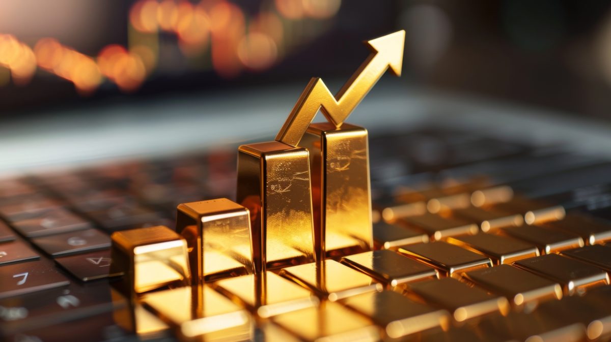 Spekulasi Cut Rate & Ketidakpastian Global Angkat Harga Emas